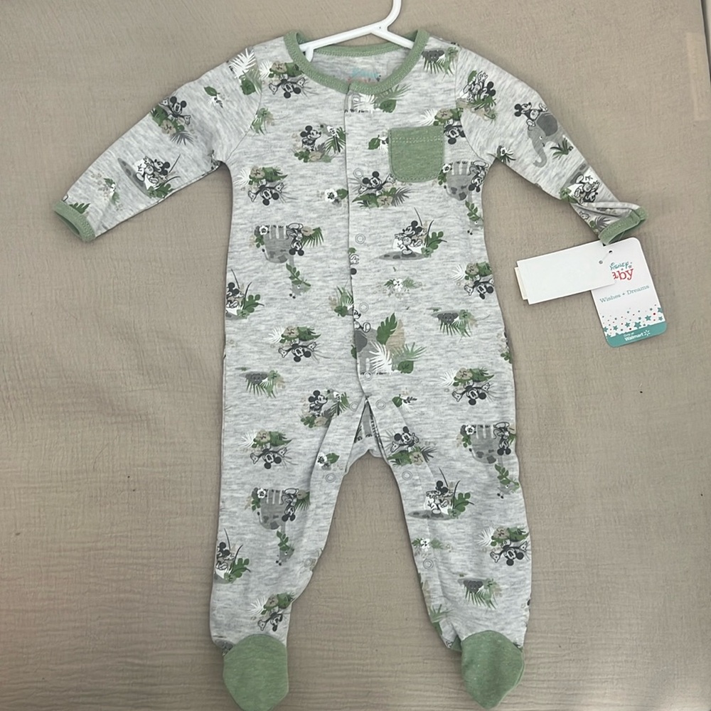 NWT Disney Mickey onsie